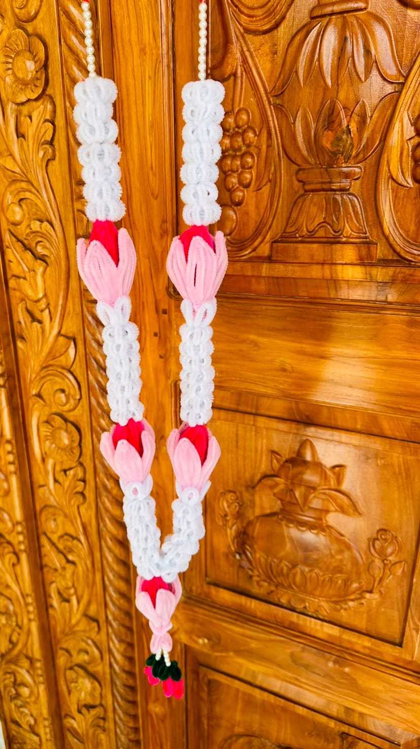 Handmade Gauri Sajawat Haar - Image 1