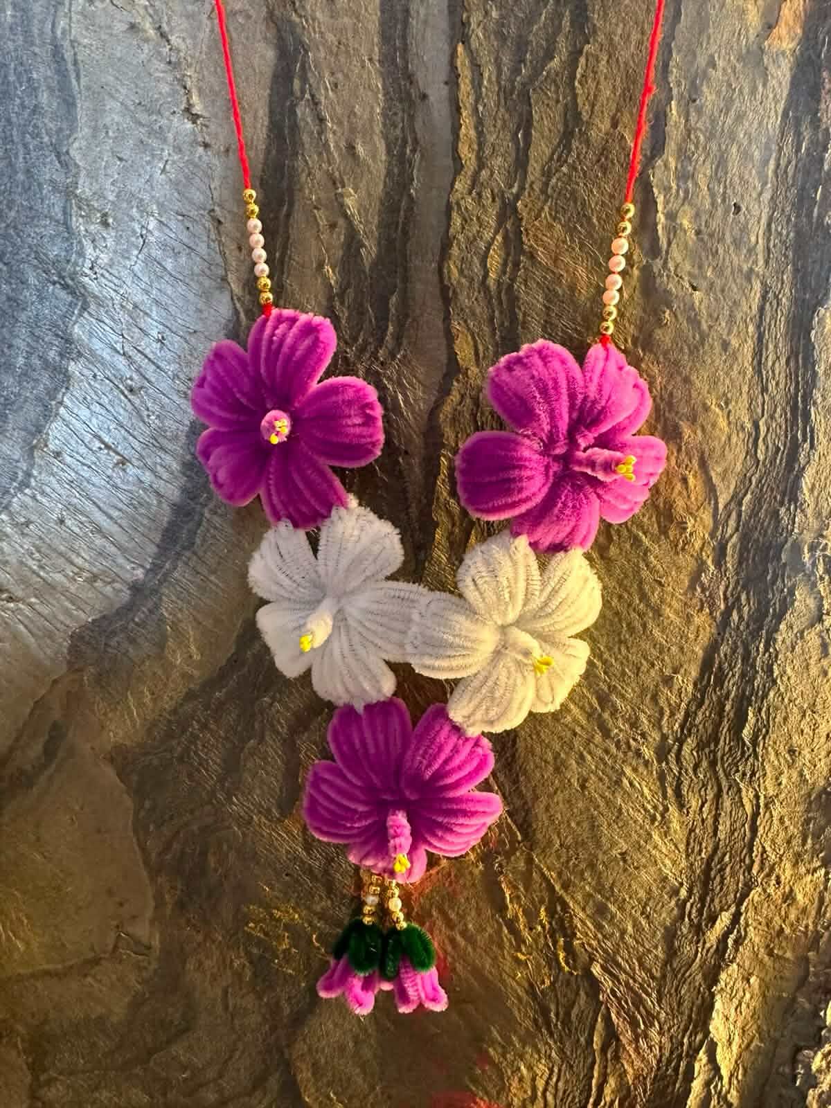 Jaswandi Hibiscus Garland - Image 7